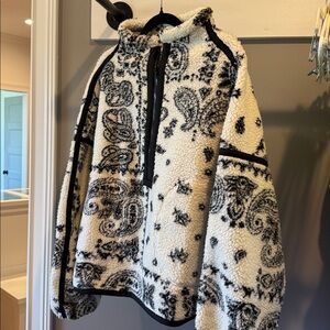 Women's Black and White Patterned Jacket